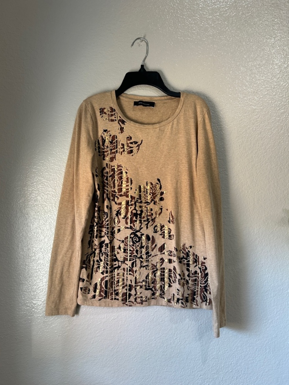 Jones New York Beige Long-Sleeve Top  Dark Floral Print Sz M Office Chic TC0170